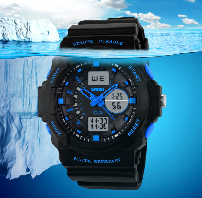 Outdoor mountaineering waterproof watch